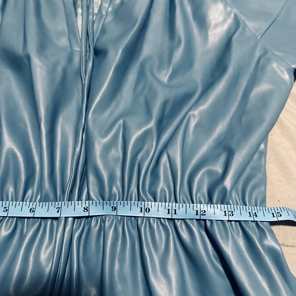 Olivia James The Label ‘Tinsley Faux Leather Dress in Topaz Leather - Size M NWT - Picture 14 of 15